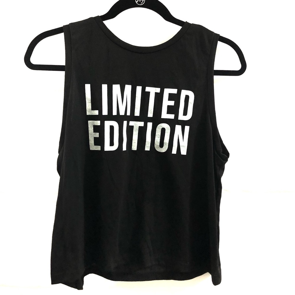 NWT Fifth Sun Limited Edition crop top L